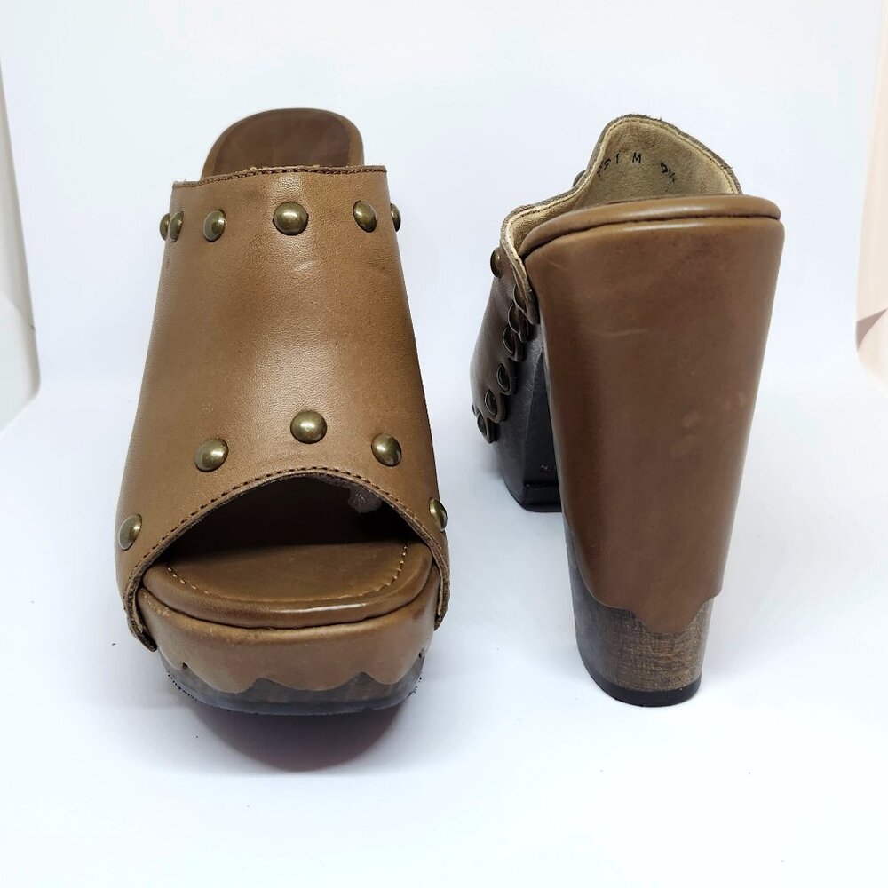 Stuart Weitzman Women's Brown Open Toe Studded Chunky Heel Clogs Size 9 & 9.5